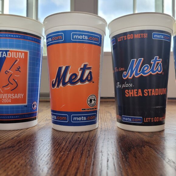 Lot Of 8 New York Mets Plastic Souvenir Cups Shea 2004 40th Year Subway Series - Picture 5 of 13